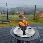 Chwilo Trwaj Dom Z Jacuzzi, Sauna I Kominkiem Z Widokiem Na Gory Pilsko Korbielów