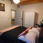 Chwilo Trwaj Dom Z Jacuzzi, Sauna I Kominkiem Z Widokiem Na Gory Pilsko Alpehytte *