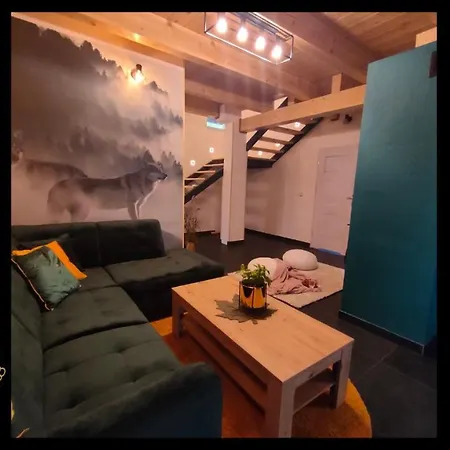 Chalet Chwilo Trwaj Dom Z Jacuzzi, Sauna I Kominkiem Z Widokiem Na Gory Pilsko