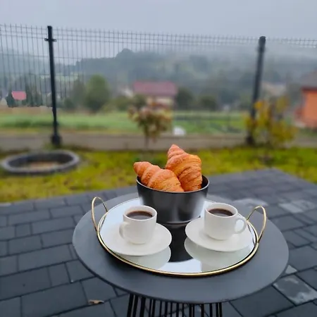 Chwilo Trwaj Dom Z Jacuzzi, Sauna I Kominkiem Z Widokiem Na Gory Pilsko Korbielow