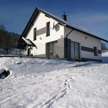 Chwilo Trwaj Dom Z Jacuzzi I Kominkiem Z Widokiem Na Gory Pilsko Horská chata *