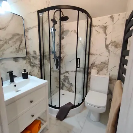 Шале Chwilo Trwaj Dom Z Jacuzzi, Sauna I Kominkiem Z Widokiem Na Gory Pilsko