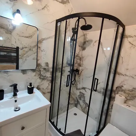 Chalet Chwilo Trwaj Dom Z Jacuzzi, Sauna I Kominkiem Z Widokiem Na Gory Pilsko Korbielow