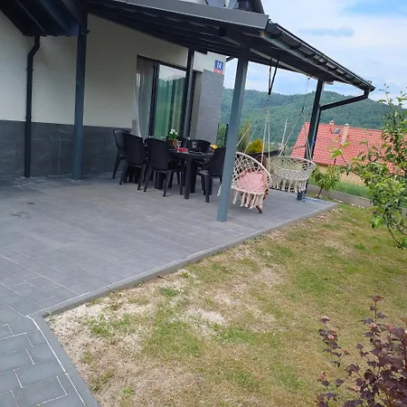 Chalet Chwilo Trwaj Dom Z Jacuzzi, Sauna I Kominkiem Z Widokiem Na Gory Pilsko