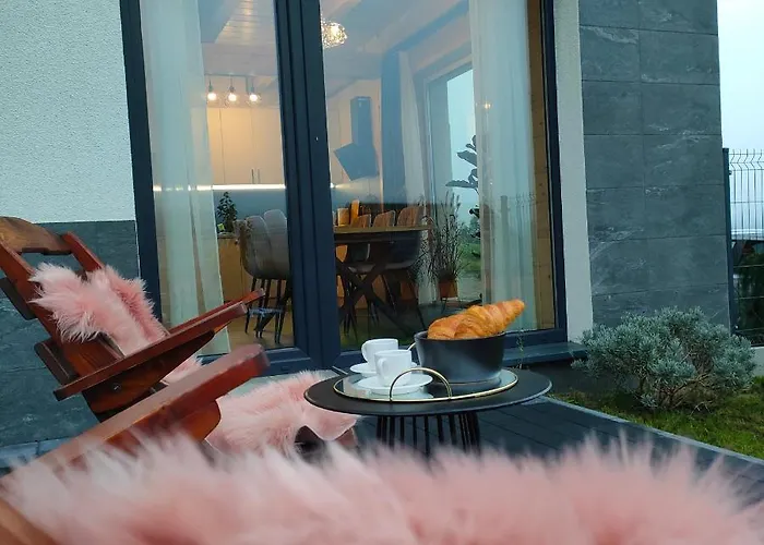 Alpstuga Chwilo Trwaj Dom Z Jacuzzi, Sauna I Kominkiem Z Widokiem Na Gory Pilsko *