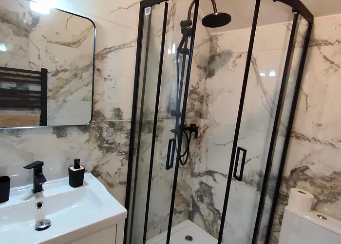 בקתה Chwilo Trwaj Dom Z Jacuzzi, Sauna I Kominkiem Z Widokiem Na Gory Pilsko קורבילו