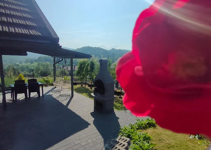 Chwilo Trwaj Dom Z Jacuzzi, Sauna I Kominkiem Z Widokiem Na Gory Pilsko בקתה